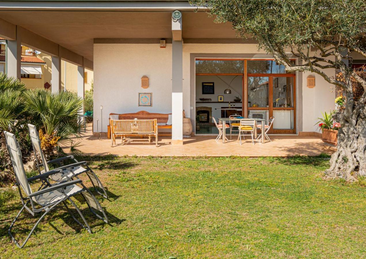 Villa Arrecifes Fertilia Extérieur photo